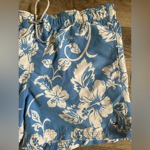 TOMMY HILFIGER MENS SWIMSHORT!!